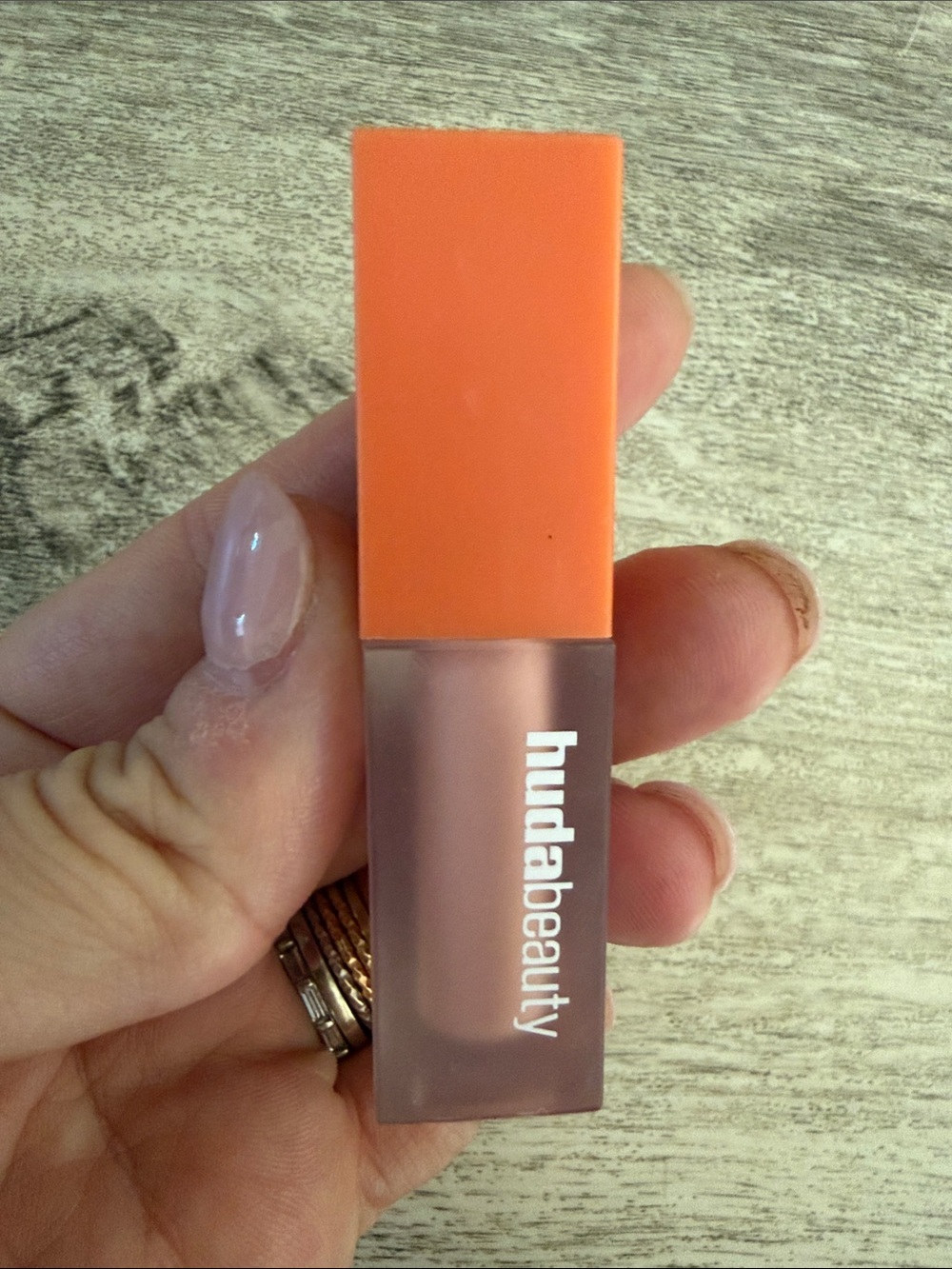 HUDA Beauty faux filter cherry blossom mini